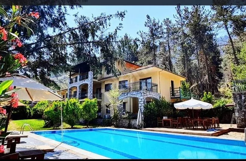 Alp Inn Butik Apart Ve Restoran