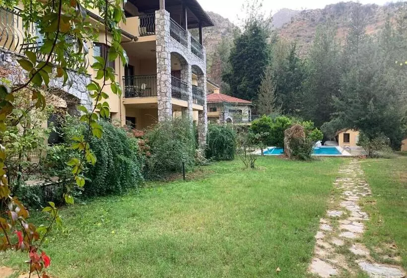 Alp Inn Butik Apart Ve Restoran