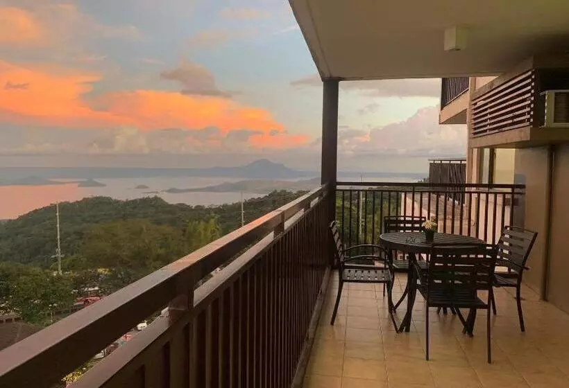 Balaico @ Tagaytay11f/2br + Huge Balcony Taal View