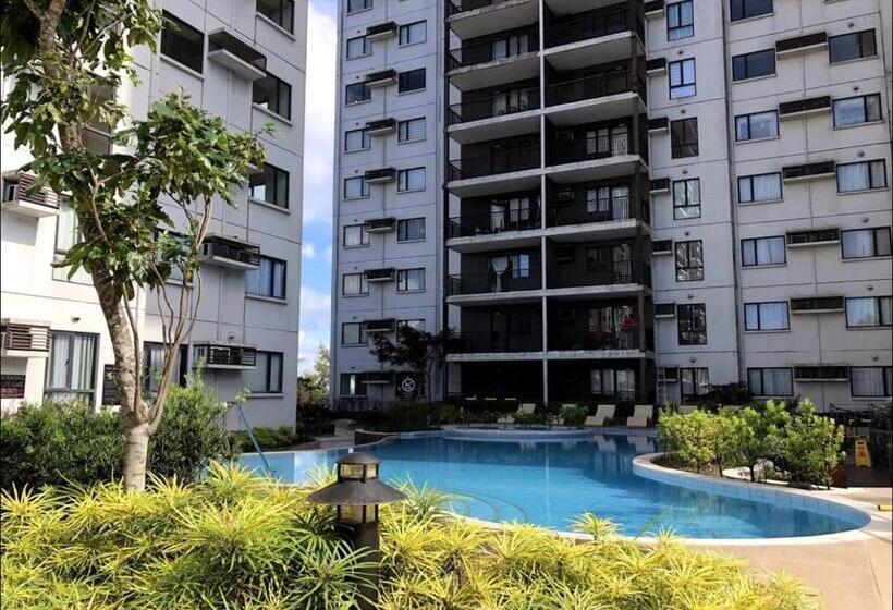 Balaico @ Tagaytay11f/2br + Huge Balcony Taal View