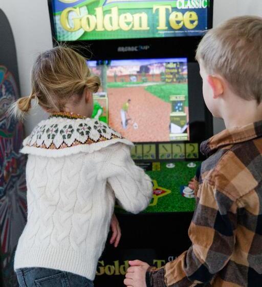 Szálloda 4 Bed Main House W Mother In Law Suite And Hot Tub