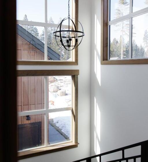 Otel 4 Bed Main House W Mother In Law Suite And Hot Tub