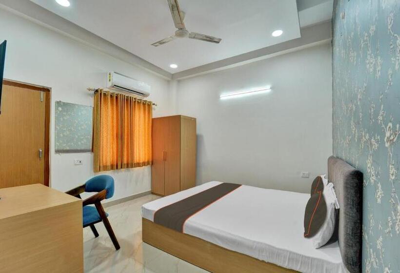 هتل Collection O Buddha Resort