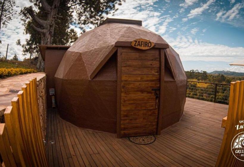 هتل کپسول Greenlandomesa Zafiro