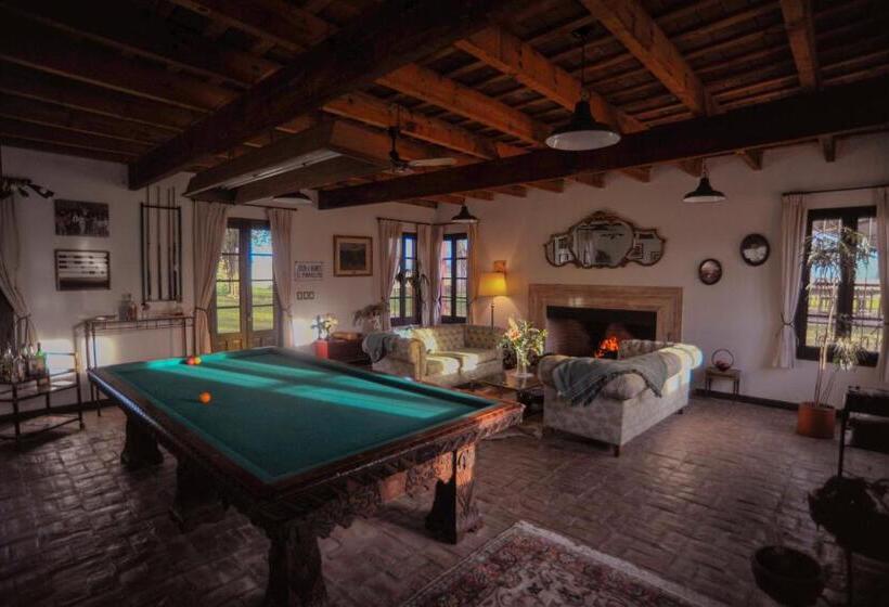 فندق Estancia La Madrugada Areco