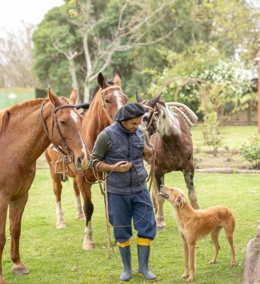 فندق Estancia La Madrugada Areco