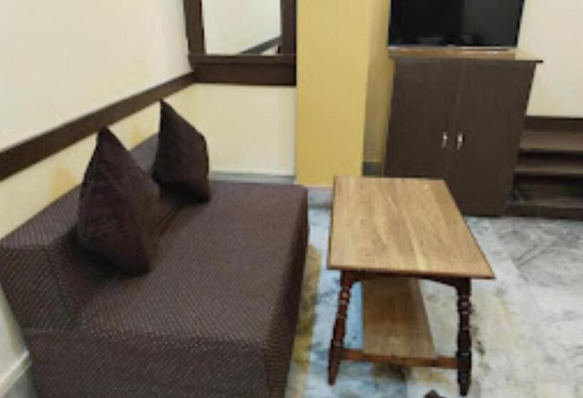 Hotel Farakka Lodge West Bengal