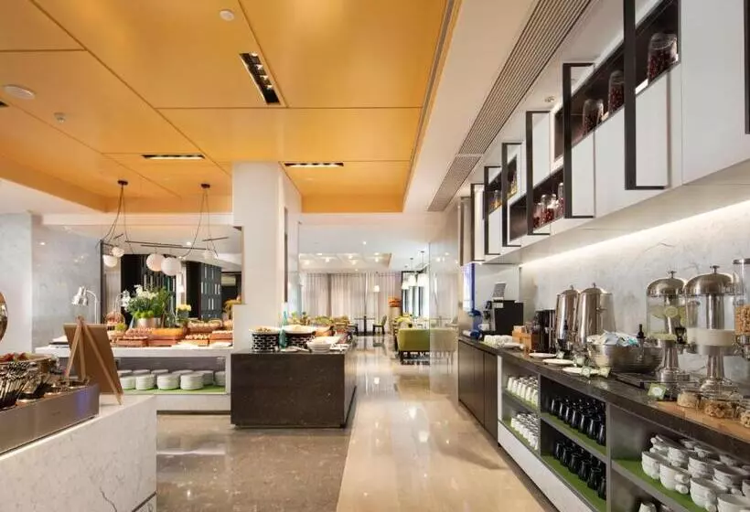 Hotelli Hampton By Hilton Shenzhen Baoan Stadium