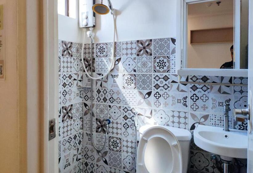 هتل Reddoorz @ Innzz Apartel