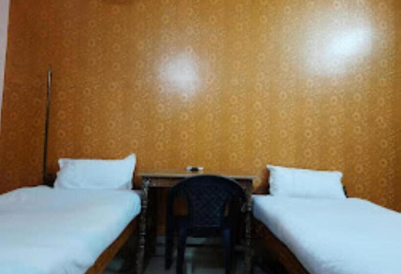 ホテル Santi Vihar,jehanabad