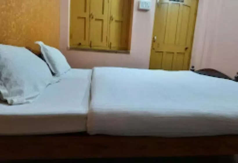 ホテル Santi Vihar,jehanabad