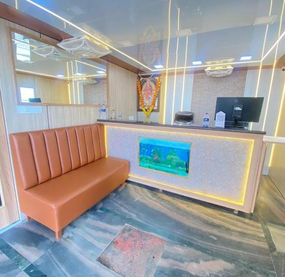 Hotel Shree Sai Lodge