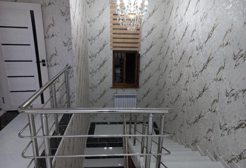 בית מלון כפרי Stork House