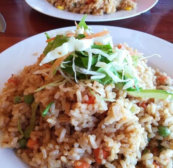 Mana Backpackers And Dive Resort