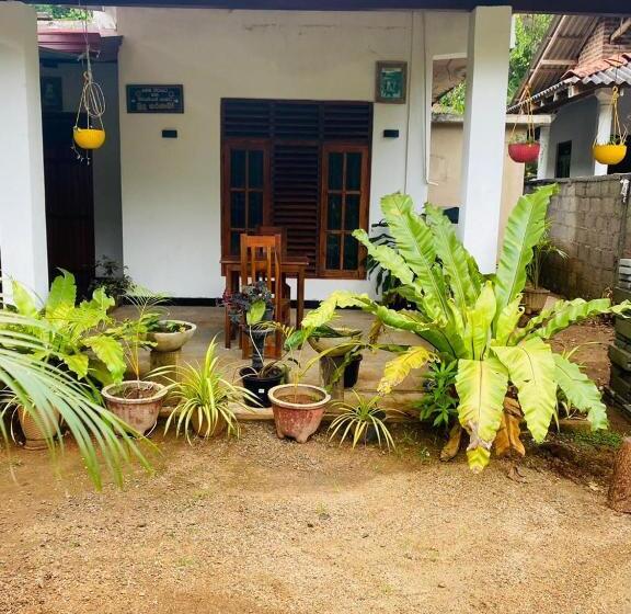 Пансион Grand Freedom Udawalawe