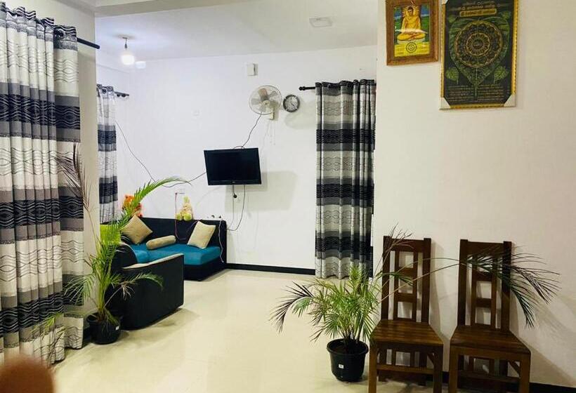 Пансион Grand Freedom Udawalawe