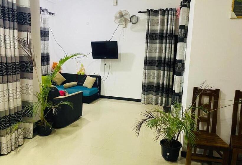 Пансион Grand Freedom Udawalawe