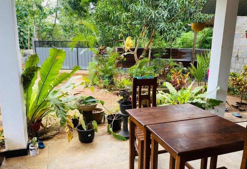 Пансион Grand Freedom Udawalawe