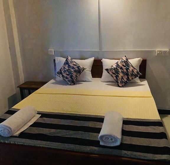 Пансион Grand Freedom Udawalawe