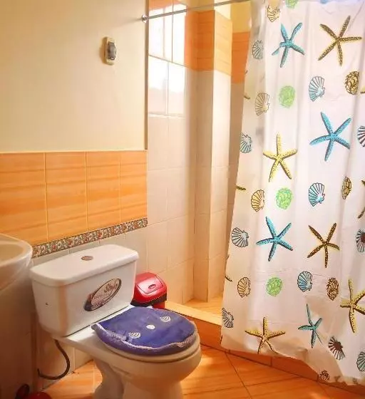 ペンション Hostal Sol & Luna