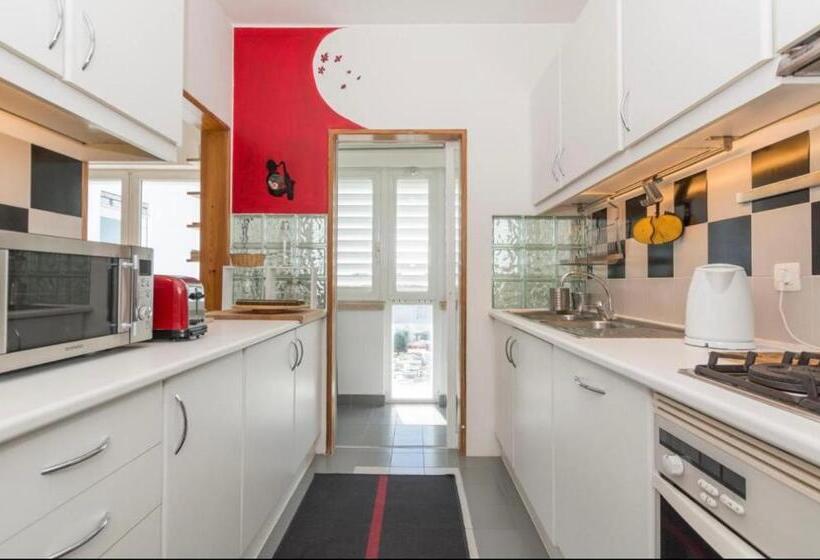 Pension (Hôtel basse catégorie) Passeio Levante