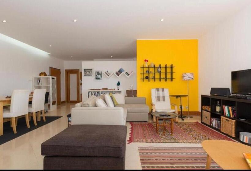 Pension (Hôtel basse catégorie) Passeio Levante