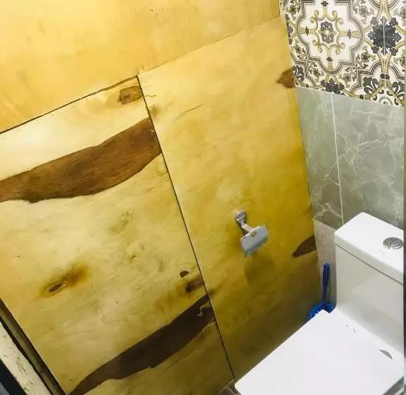 Majatalo Yakka Minor