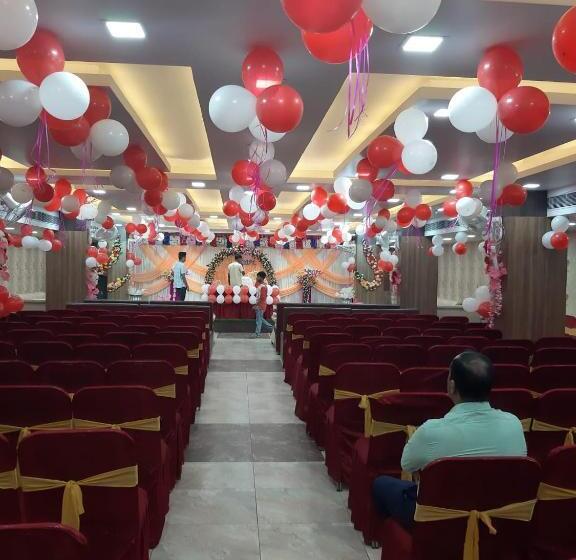 The Metropol Hotel Siwan