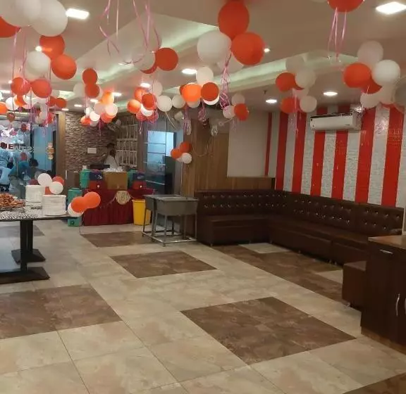 The Metropol Hotel Siwan