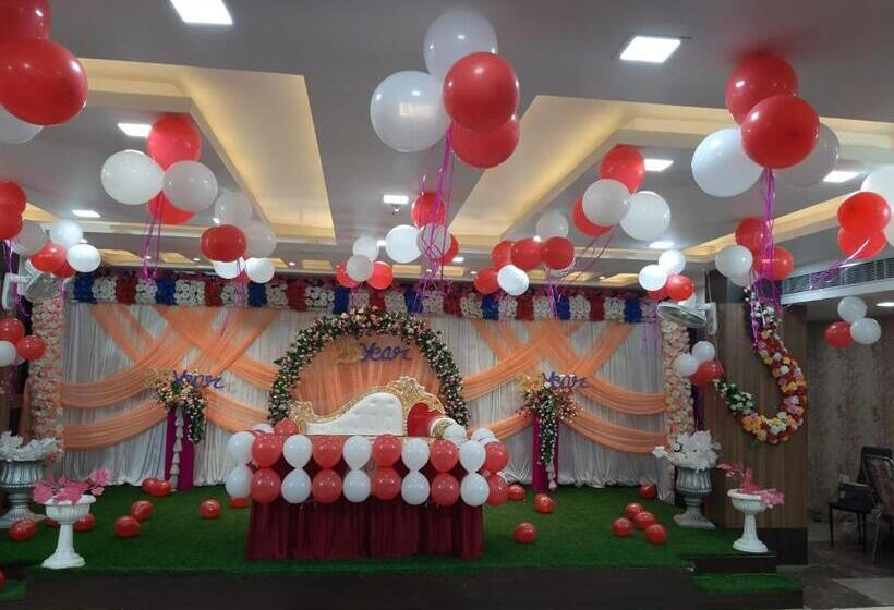 The Metropol Hotel Siwan