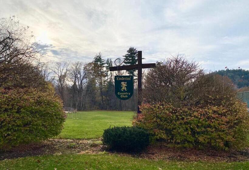 White Mountain Escape Ski Attitash