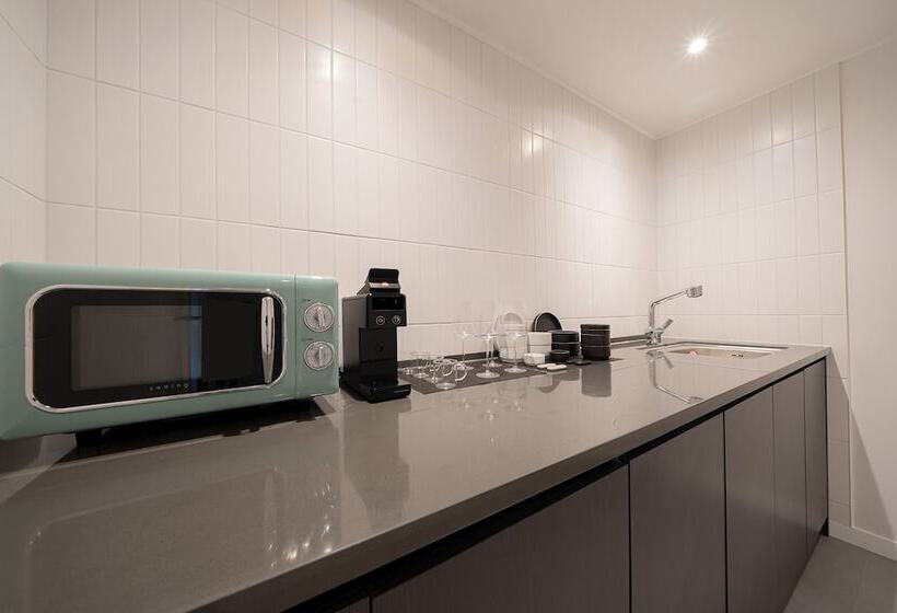 Workers Hotel Daejeon By Aank