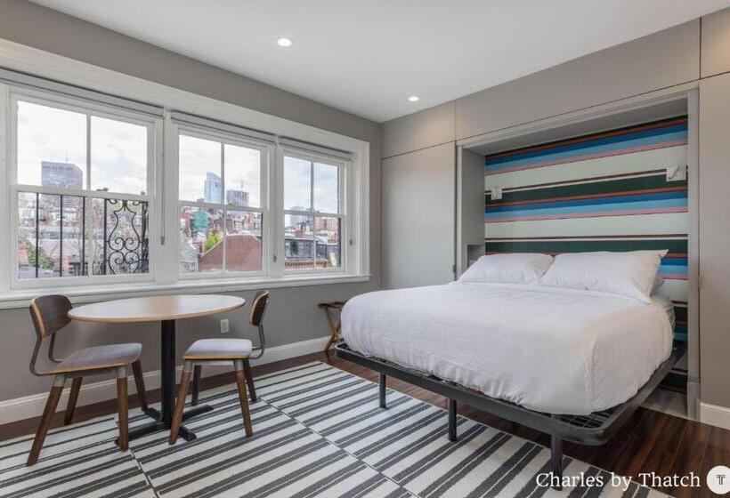 J Miller Flats By Thatch