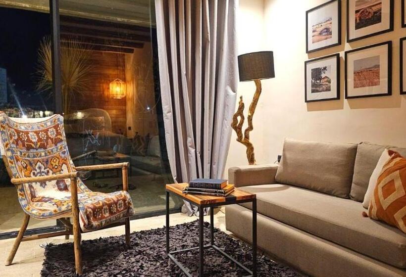 ユースホステル Bio Et Bois  Luxury Bio Farm