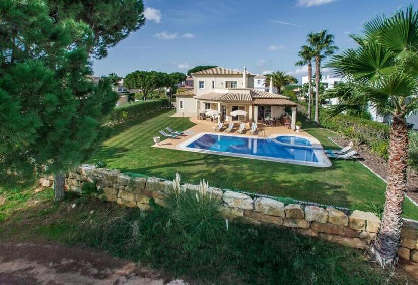 Hostel Villa Palm Golfe, Fantastic House On Vila Sol Course, Kids Pool, Aircon