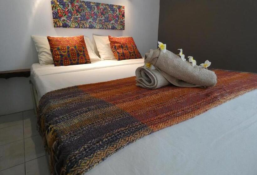 Bed & Breakfast Bikini