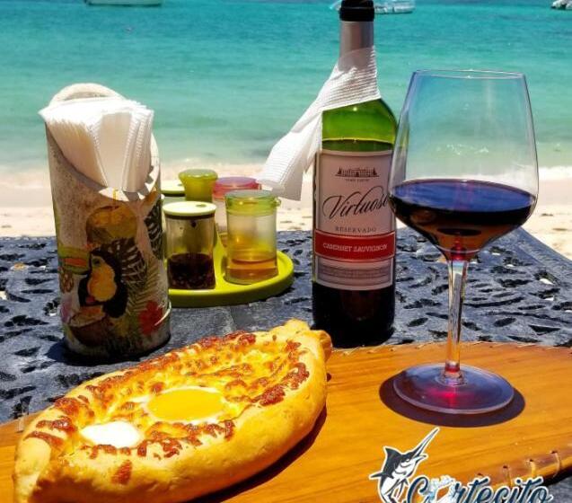 تختخواب و صبحانه Dios Es Fiel Ali