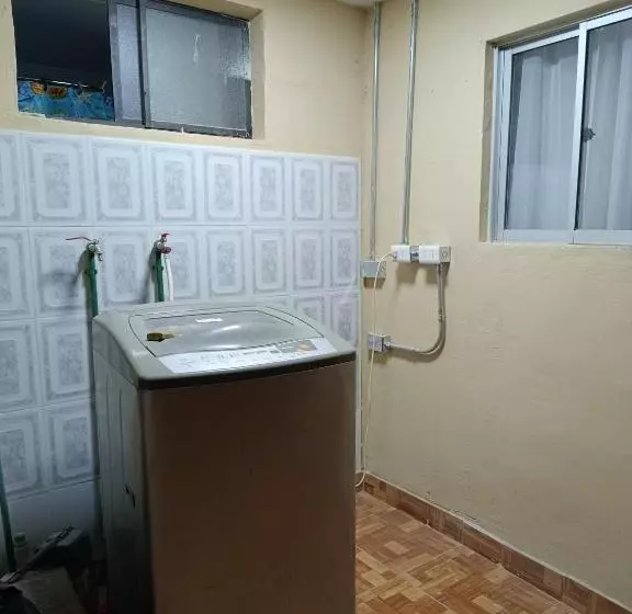 Aamiaismajoitus (B&B) Hostal Ollague, Habitaciones Con Baño Privado