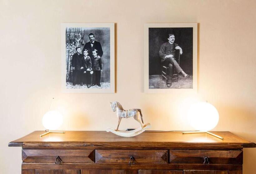 민박 Le Stanze Del Poeta Presso Il Nido