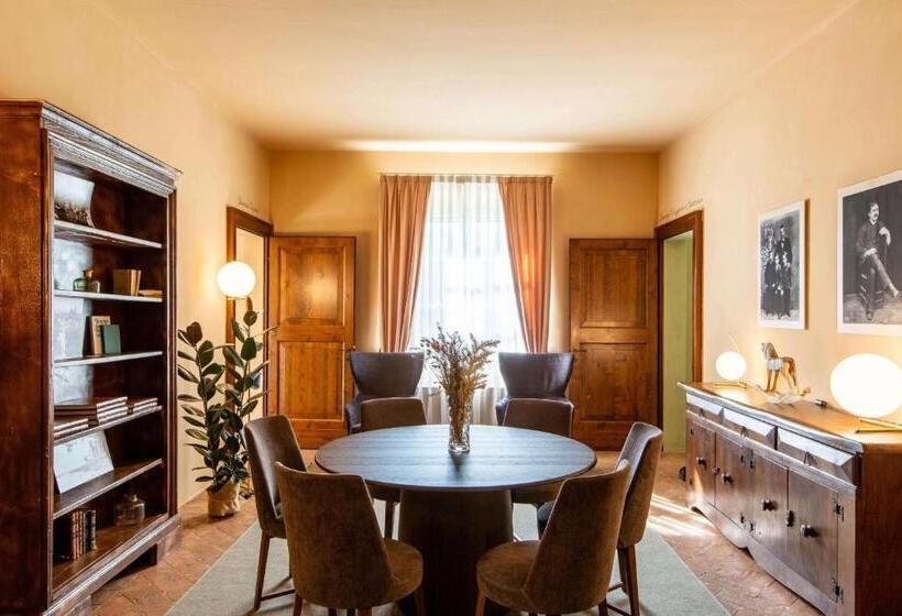 민박 Le Stanze Del Poeta Presso Il Nido