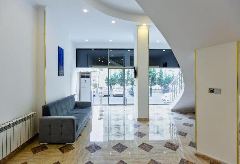 هتل Arivainn Center