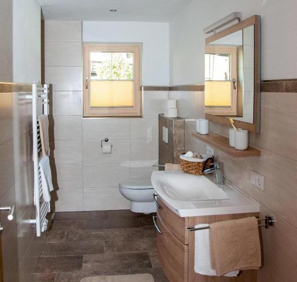 هتل Ferienwohnung Kant