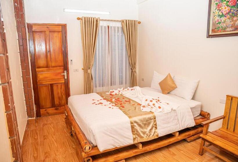 هتل Kelly Smile Homestay