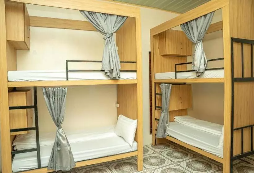 هتل Kelly Smile Homestay
