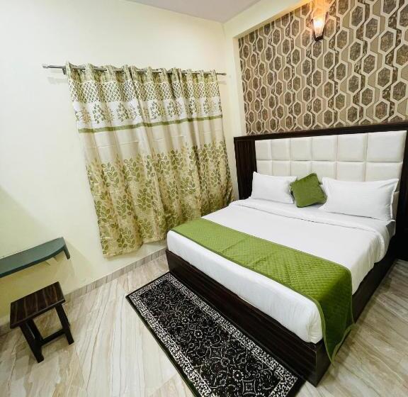 호텔 Olive International Premium