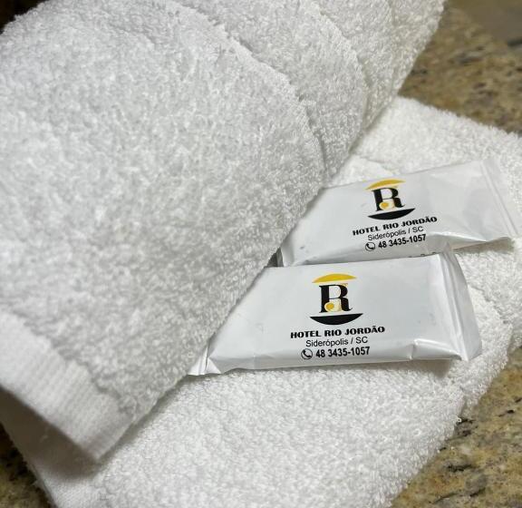 فندق Rio Jordão