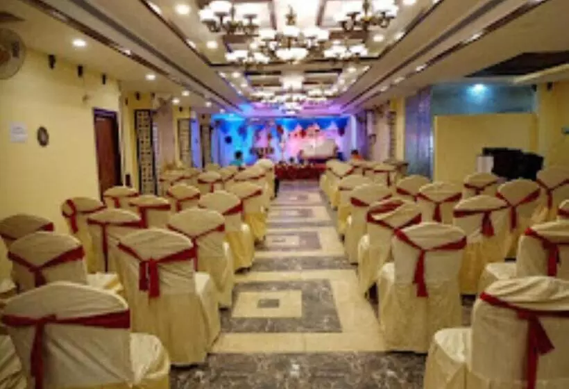ホテル Sai Leela Residency,ramagundam
