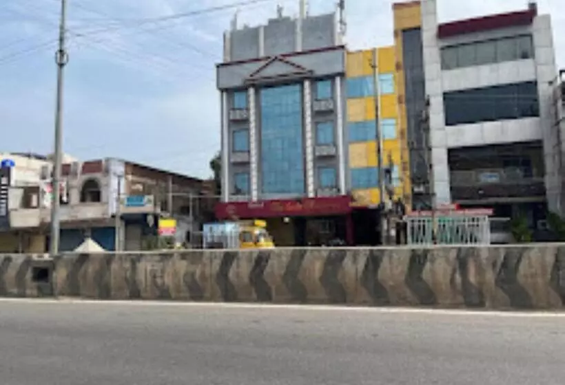 ホテル Sai Leela Residency,ramagundam