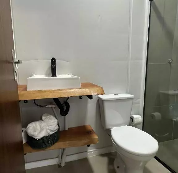 ホテル Studios Em Contêiner No Bosque