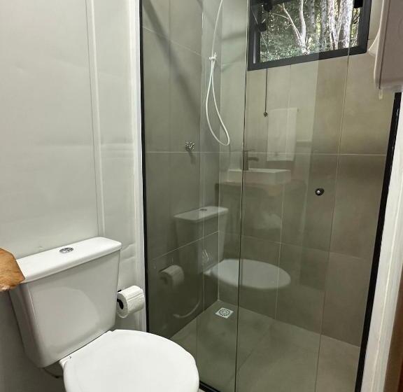 Otel Studios Em Contêiner No Bosque